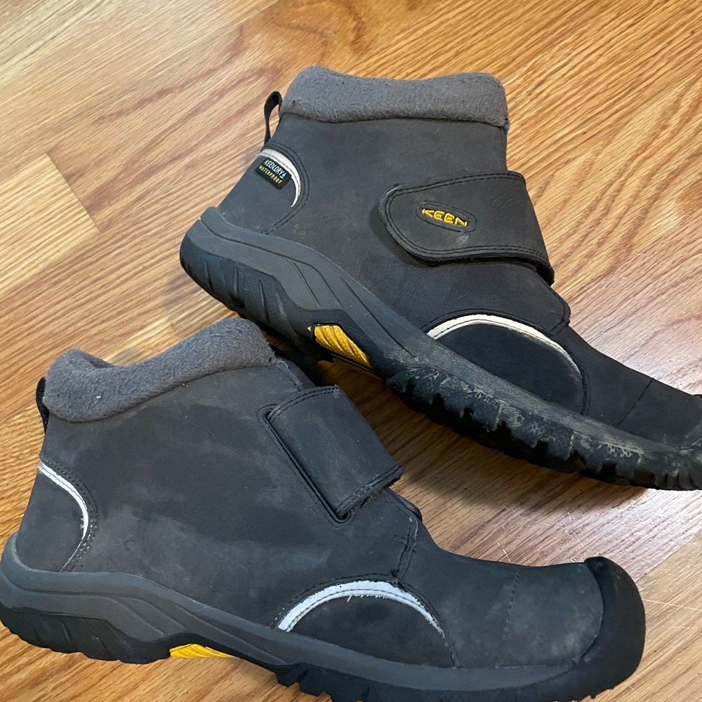 Keen Kootenay waterproof hiking boots